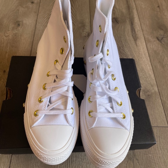 Converse White Hightops with Gold Studs - Picture 1 of 5
